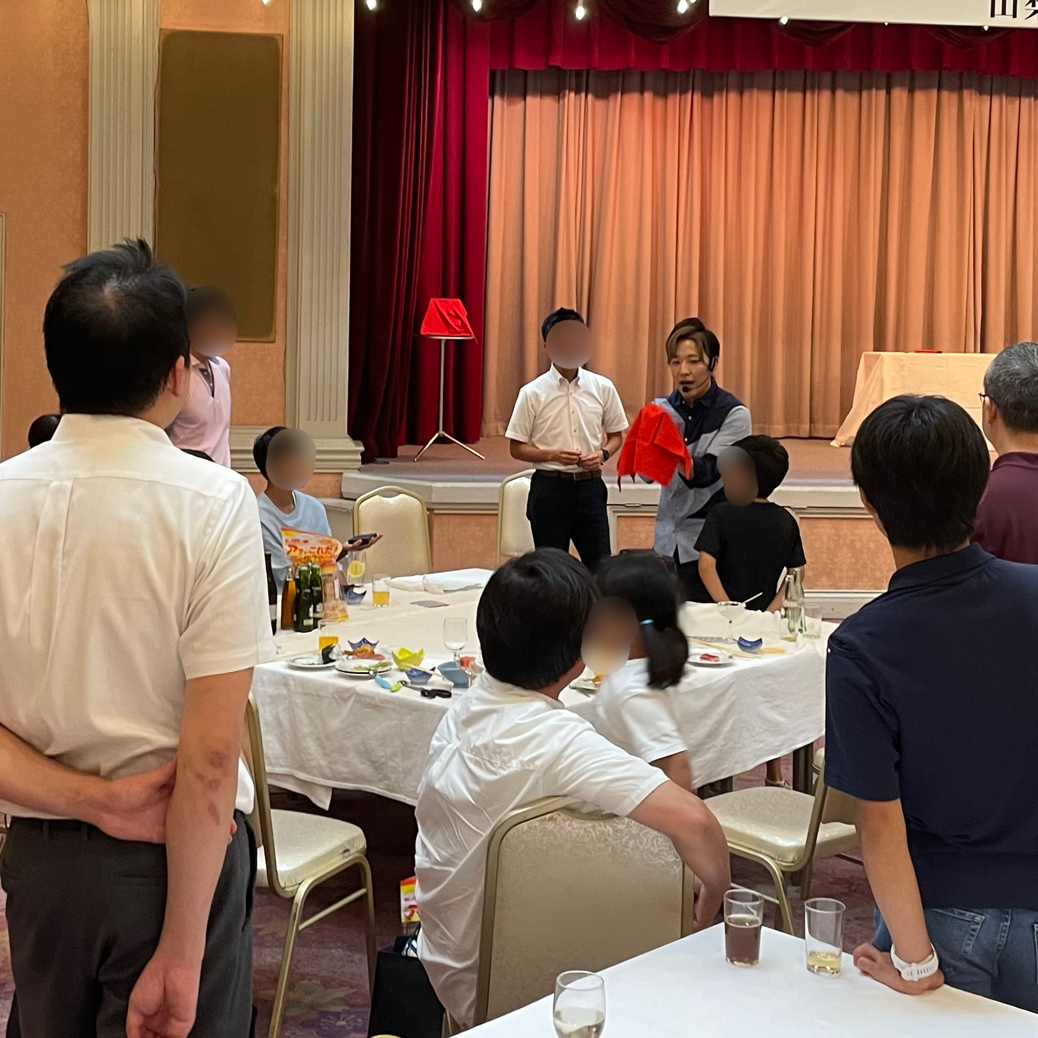山梨県 笛吹市 にマジシャン 巳碧 (ミタマ)さんを派遣しました。