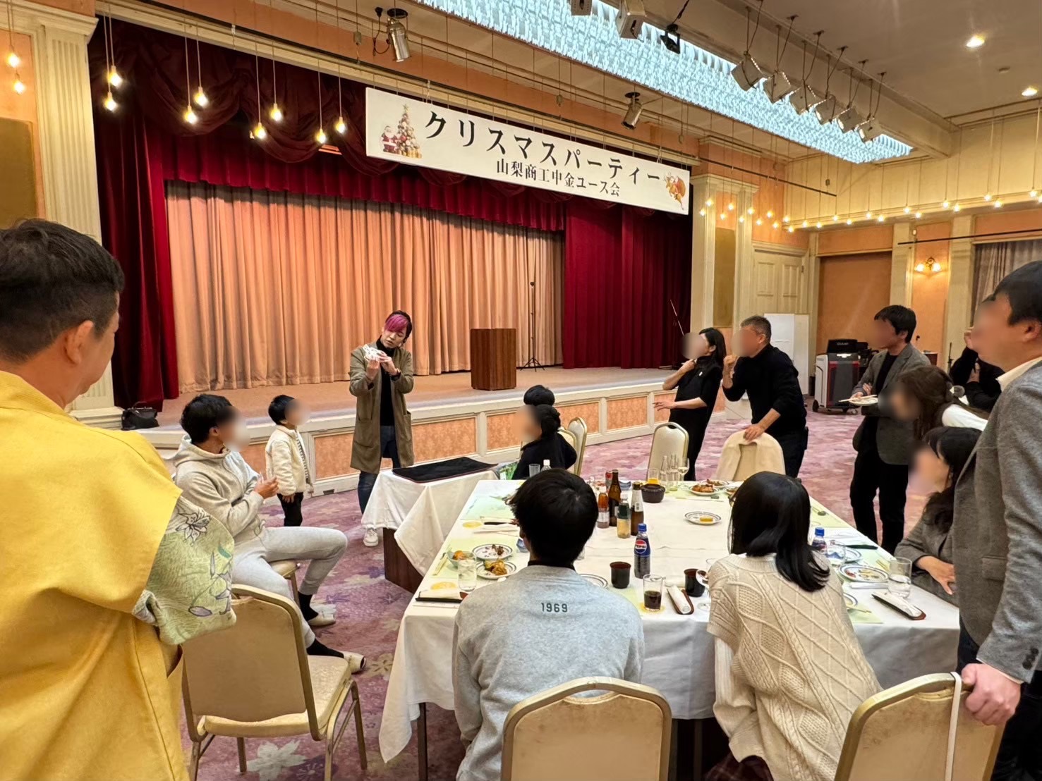 山梨県 笛吹市 にマジシャン 巳碧 (ミタマ)さんを派遣しました。