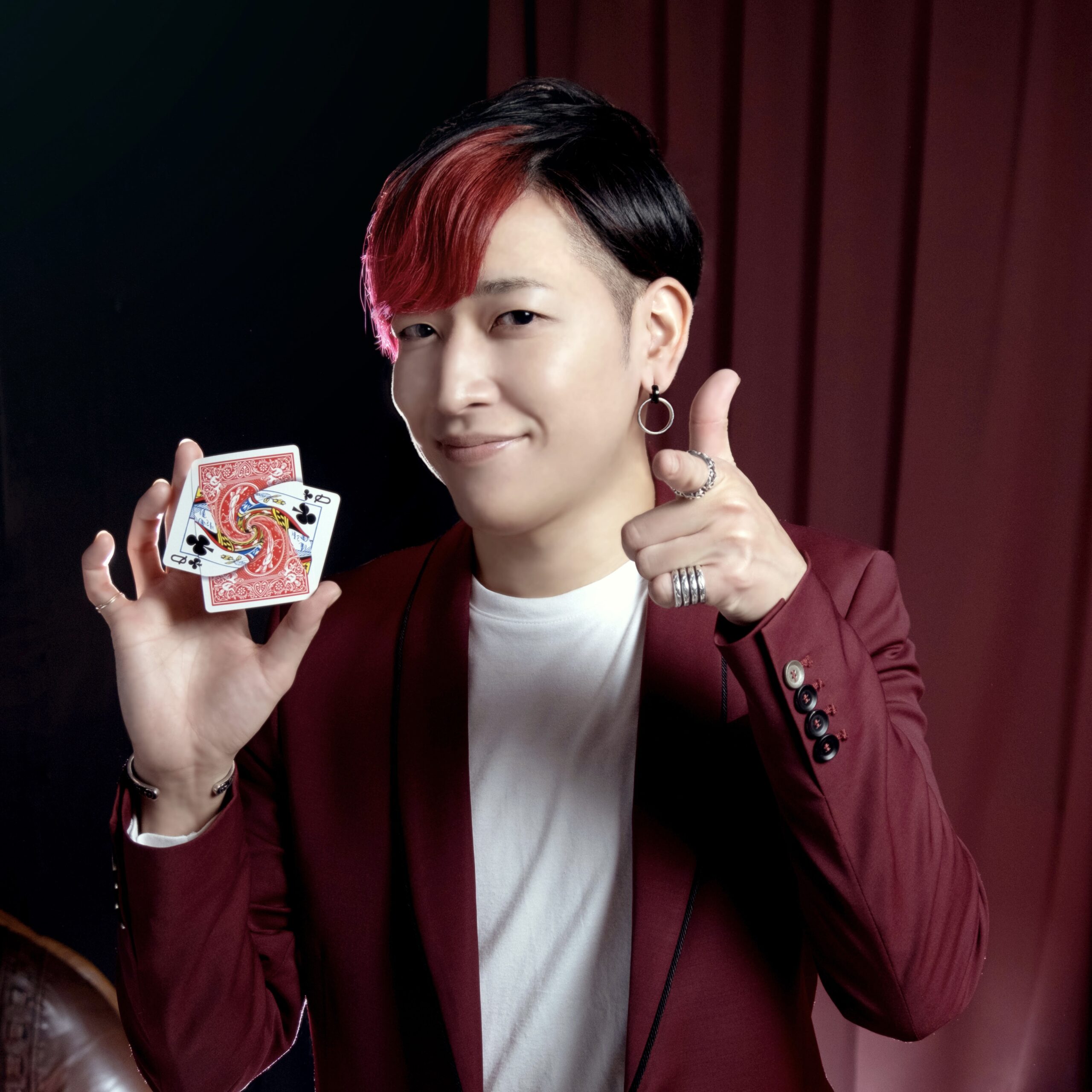 埼玉県鶴瀬市にマジシャン巳碧(ミタマ)さんを派遣しました。