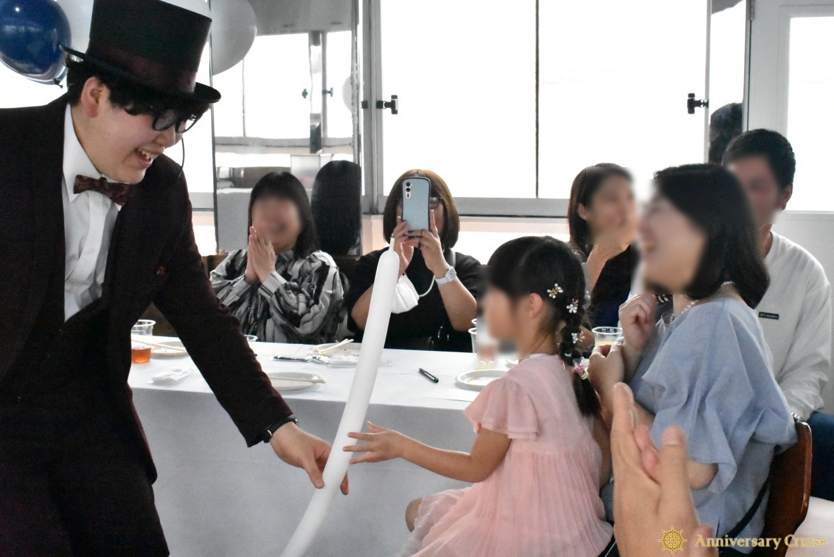 東京都 港区のクルージングにマジシャン DaiSukeさんを派遣しました。